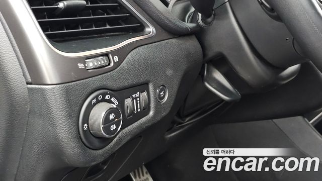 Jeep Cherokee (KL) 2.4 Longitude AWD 2019 — фото 16