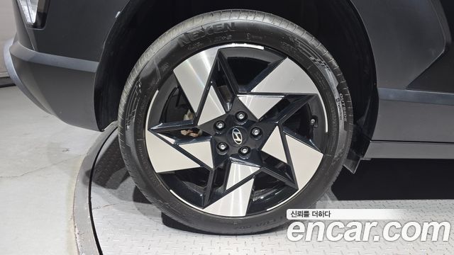 Hyundai Kona (SX2) Gasoline 1.6 Turbo 2WD Premium 2023 — фото 5