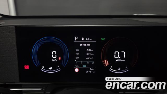 Hyundai Kona (SX2) Gasoline 1.6 Turbo 2WD Premium 2023 — фото 8
