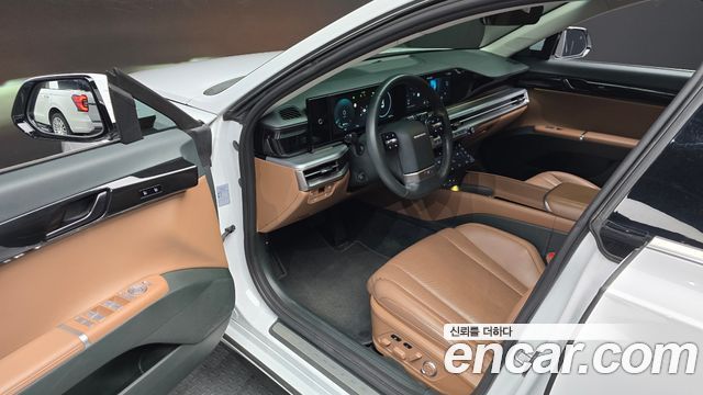 Hyundai Grandeur (GN7) 2,5 Gasoline 2WD Exclusive 2023 — фото 10