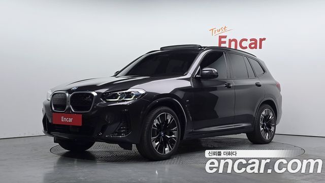 BMW iX3 M Sports