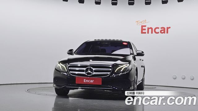 Mercedes-Benz E-Class (W213) E300 Avantgarde 2019 — фото 3