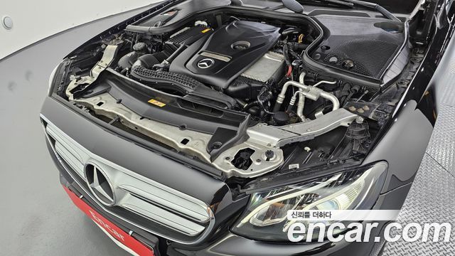 Mercedes-Benz E-Class (W213) E300 Avantgarde 2019 — фото 6