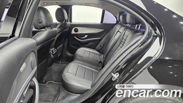 Mercedes-Benz E-Class (W213) E300 Avantgarde 2019 — фото 11