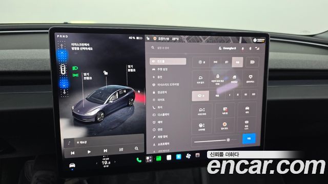 Tesla Model 3 RWD 2025 — фото 17