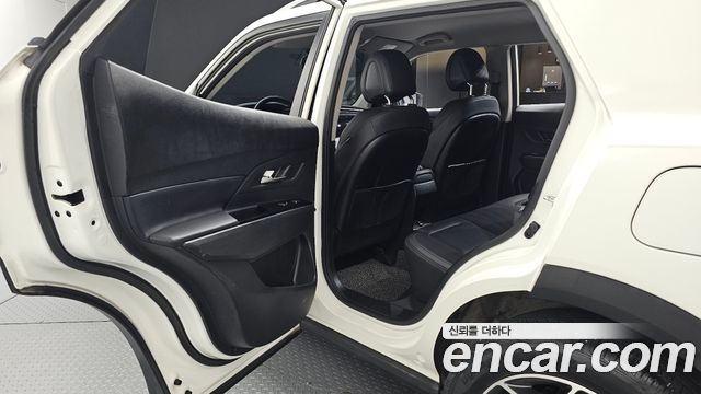 KG Mobility (SsangYong) Beautiful Korando Gasoline 1.5 2WD C5 2021 — фото 12