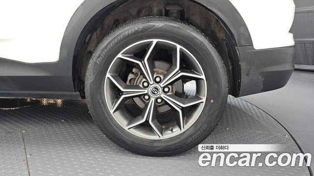 KG Mobility (SsangYong) Beautiful Korando Gasoline 1.5 2WD C5 2021 — фото 21