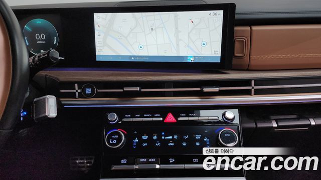 Hyundai Santa Fe (MX5) HEV 1.6 2WD Calligraphy 2024 — фото 12