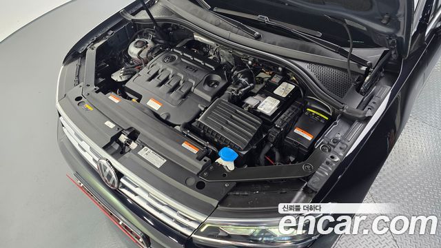 Volkswagen Tiguan (II) 2.0 TDI Prestige 2018 — фото 6