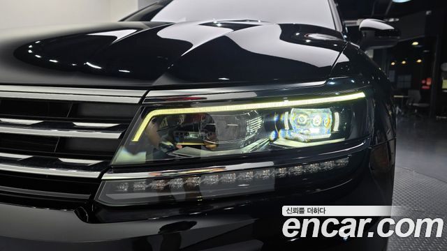 Volkswagen Tiguan (II) 2.0 TDI Prestige 2018 — фото 22