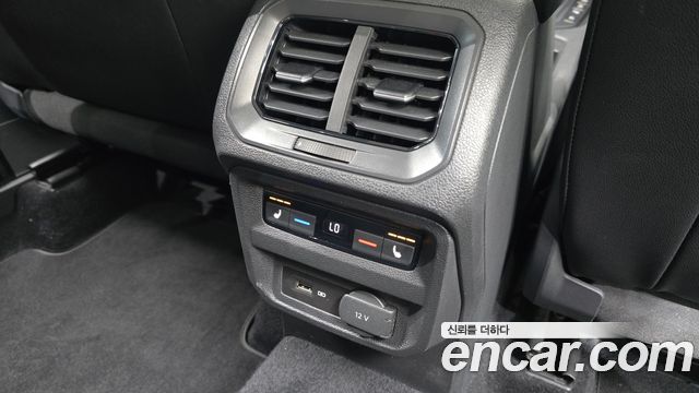 Volkswagen Tiguan (II) 2.0 TDI Prestige 2018 — фото 31