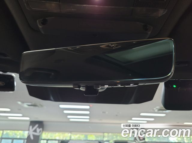 Land Rover Defender (L663) 110 P300 X-Dynamic SE 2025 — фото 8
