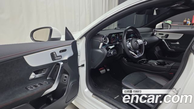 Mercedes-Benz CLA-Class (C118) CLA250 4MATIC 2023 — фото 10