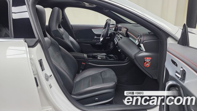 Mercedes-Benz CLA-Class (C118) CLA250 4MATIC 2023 — фото 11
