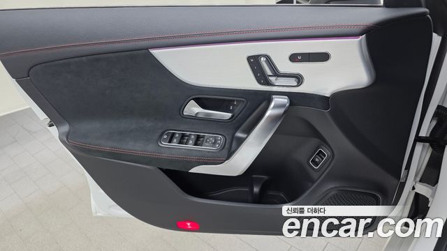 Mercedes-Benz CLA-Class (C118) CLA250 4MATIC 2023 — фото 24