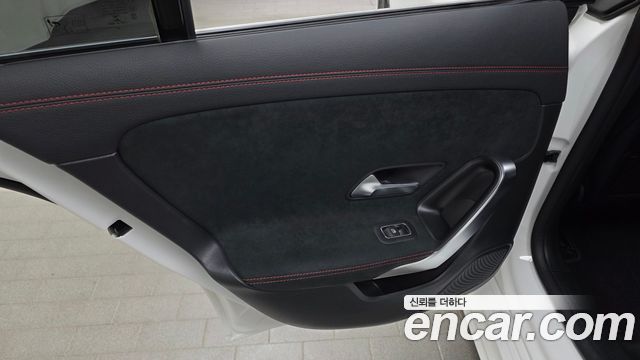 Mercedes-Benz CLA-Class (C118) CLA250 4MATIC 2023 — фото 25