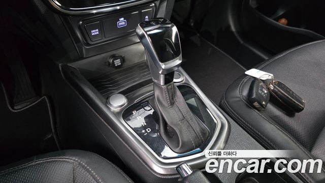 KG Mobility (SsangYong) Very New Tivoli Gasoline 1.5 2WD V1 2022 — фото 9