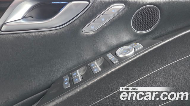 Genesis G80 (RG3) Gasoline 3.5 Turbo AWD 2022 — фото 12