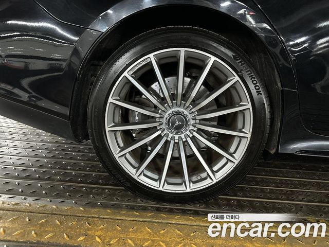Mercedes-Benz AMG GT 4Door 43 4MATIC+ 2019 — фото 21