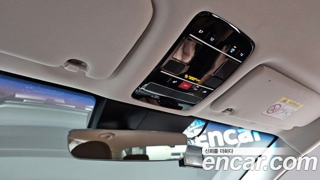 Hyundai Grandeur (GN7) 2,5 Gasoline 2WD Exclusive 2023 — фото 13