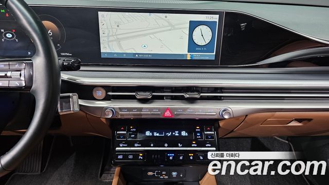 Hyundai Grandeur (GN7) 2,5 Gasoline 2WD Exclusive 2023 — фото 15