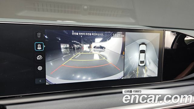 Hyundai Grandeur (GN7) 2,5 Gasoline 2WD Exclusive 2023 — фото 16