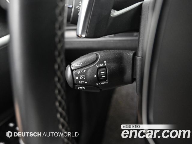Peugeot 3008 (II) 1.6 BlueHDi Allure 2018 — фото 20