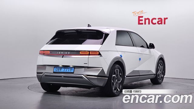 Hyundai Ioniq 5 Long Range AWD Exclusive 2022 — фото 2