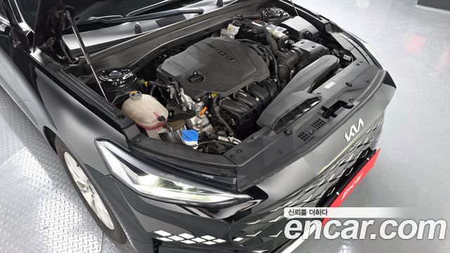 Kia K8 2.5 Gasoline 2WD Noblesse 2023 — фото 6