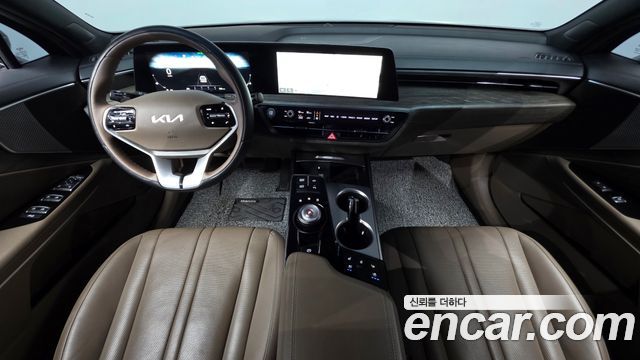Kia K8 2.5 Gasoline 2WD Noblesse 2023 — фото 7