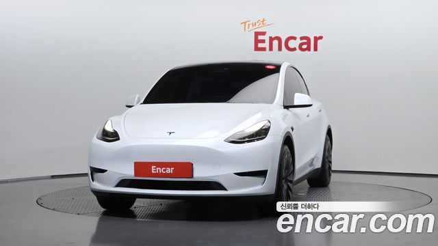 Tesla Model Y RWD 2024 — фото 3