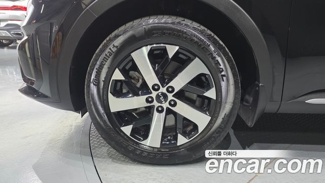 Kia Sorento (IV) Gasoline 2.5T 2WD Noblesse 2023 — фото 5