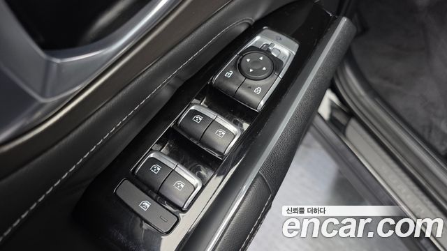 Kia Sorento (IV) Gasoline 2.5T 2WD Noblesse 2023 — фото 14
