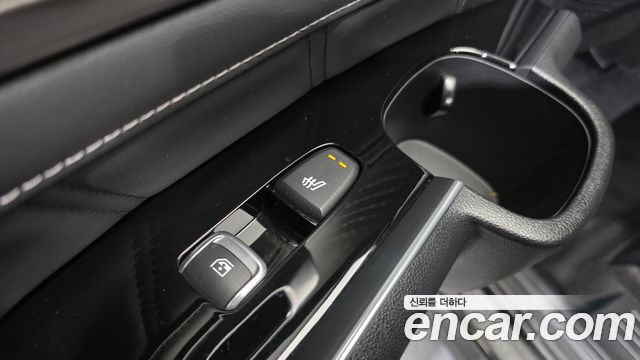 Kia Sorento (IV) Gasoline 2.5T 2WD Noblesse 2023 — фото 30