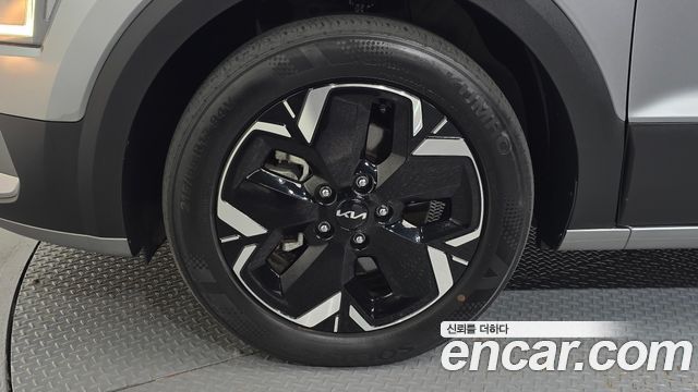 Kia Niro EV Air 2024 — фото 5