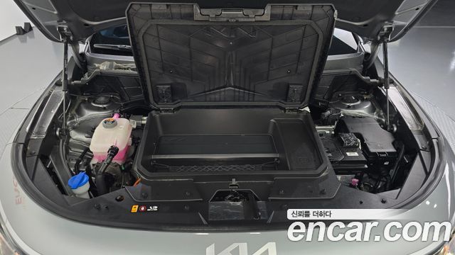 Kia Niro EV Air 2024 — фото 6