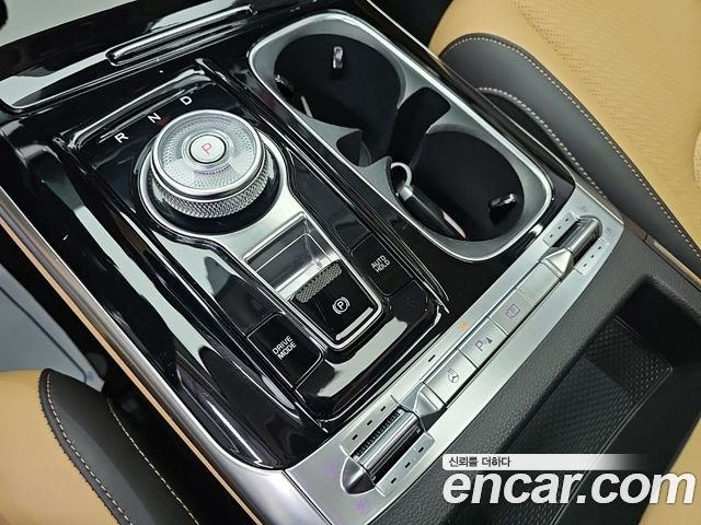 Kia Carnival (IV) Gasoline 9-Seater Signature 2023 — фото 8