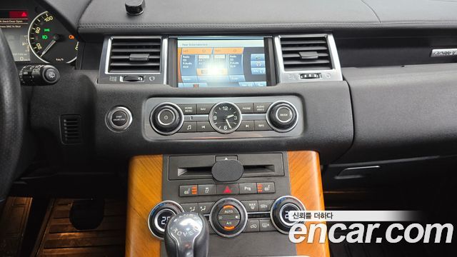 Land Rover Range Rover Sport V8 5.0 SC HSE 2011 — фото 12