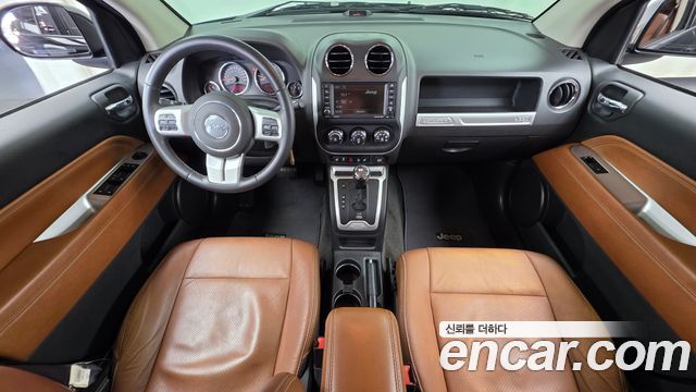 Jeep Compass 2.4 Limited 1st 2015 — фото 7