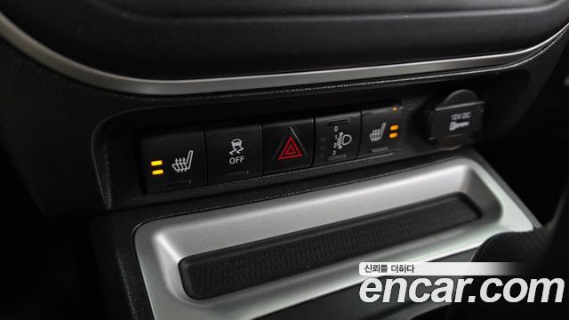 Jeep Compass 2.4 Limited 1st 2015 — фото 18