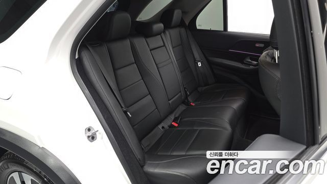 Mercedes-Benz GLE-Class (W167) GLE300d 4MATIC 2024 — фото 16