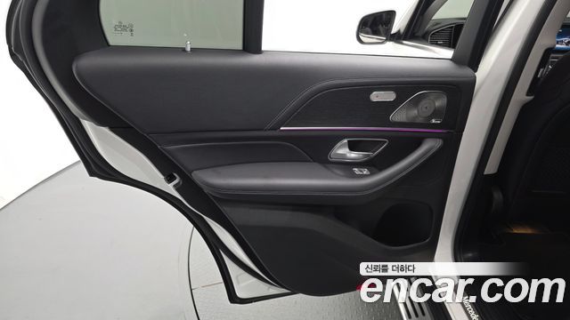 Mercedes-Benz GLE-Class (W167) GLE300d 4MATIC 2024 — фото 31