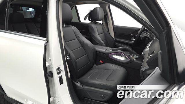 Mercedes-Benz GLE-Class (W167) GLE300d 4MATIC 2024 — фото 32
