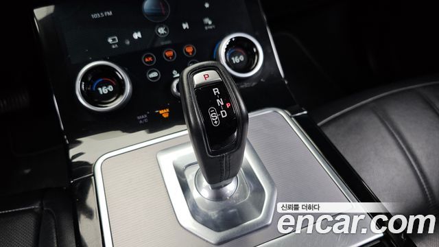 Land Rover Range Rover Evoque (II) D150 S 2020 — фото 9