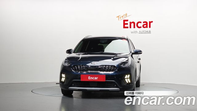 Kia Niro 1.6 HEV Noblesse Special 2020 — фото 3