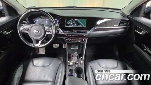 Kia Niro 1.6 HEV Noblesse Special 2020 — фото 7
