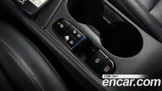 Kia Niro 1.6 HEV Noblesse Special 2020 — фото 19