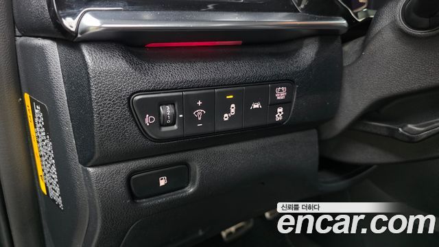 Kia Niro 1.6 HEV Noblesse Special 2020 — фото 27