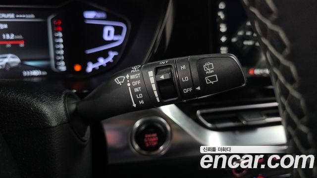 Kia Niro 1.6 HEV Noblesse Special 2020 — фото 28
