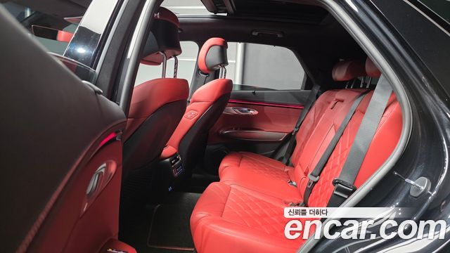 Genesis GV70 2.5T Gasoline 2WD 2025 — фото 12